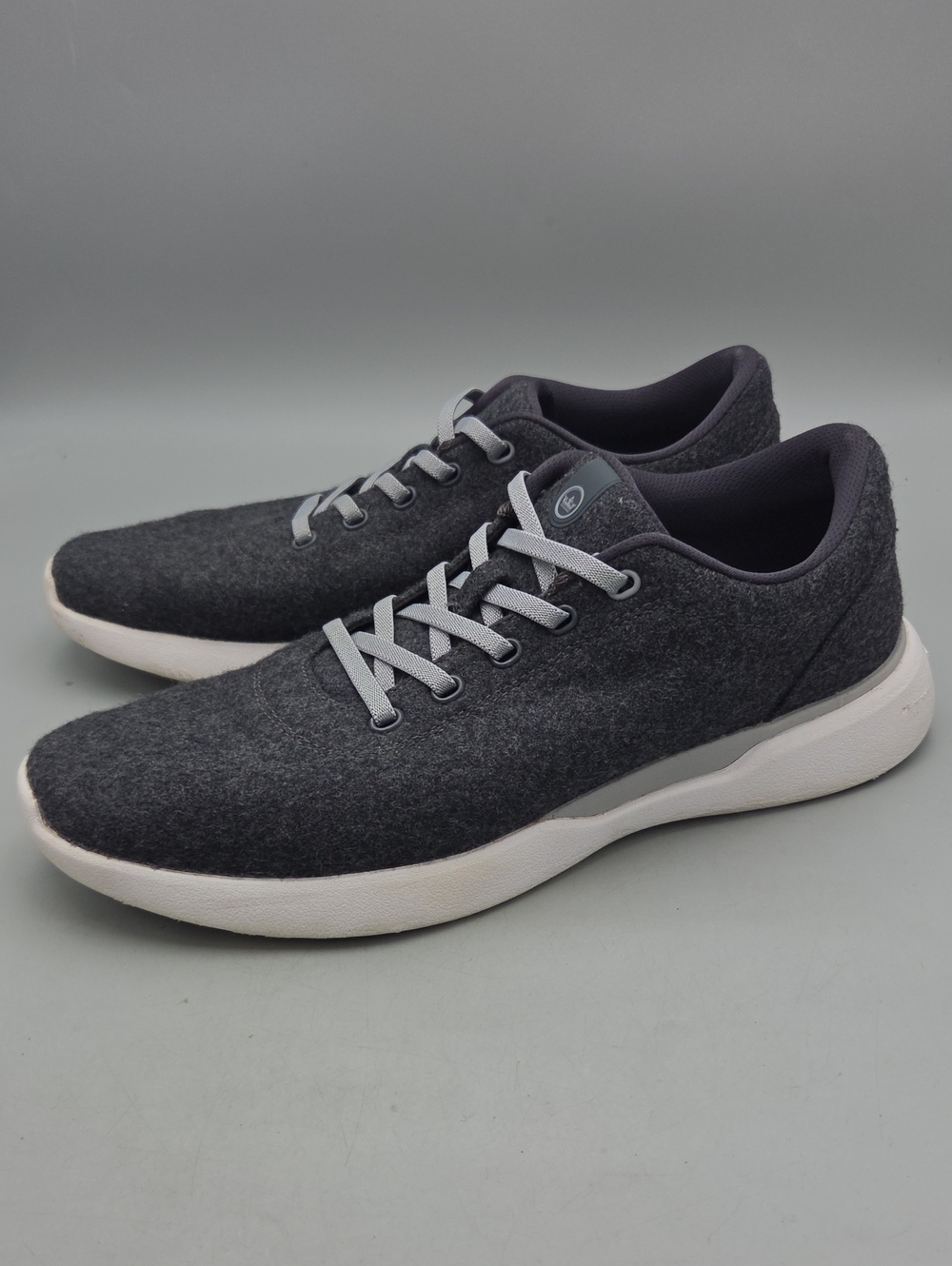 Peter Millar Mens Glide Performance Wool Sneaker Charcoal Size 11 MF22EF05